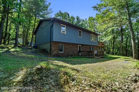 157 Viewtop Rd, Palmerton, PA 18071