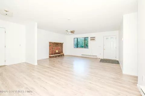 Living - 4165 Pine Ridge Dr, Bushkill, PA 18324 photo 1 of 4