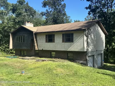 116 Highland Ter, East Stroudsburg, PA 18301