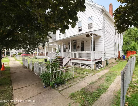392-394 N Washington St, Wilkes Barre, PA 18705