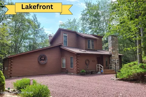 196 King Arthur Rd, Pocono Lake, PA 18347