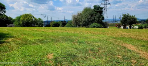 3449 Cherryville Rd, Northampton, PA 18067