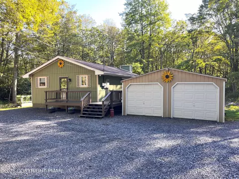 18 Micmac Pl, Jim Thorpe, PA 18229