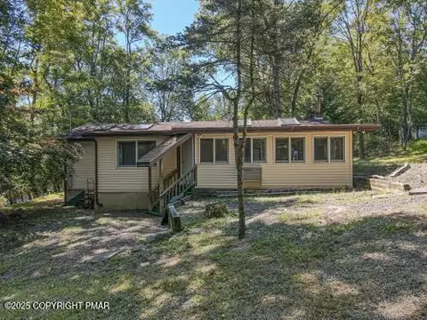 1304 Hill Rd, East Stroudsburg, PA 18302