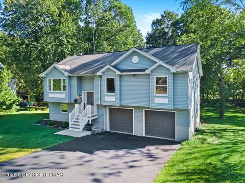 12335 Havenwood Dr, East Stroudsburg, PA 18302