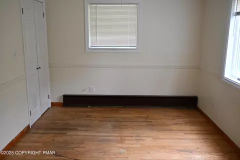 Bedroom - 2167 Bushkill Cir, Bushkill, PA 18324 photo 1 of 6