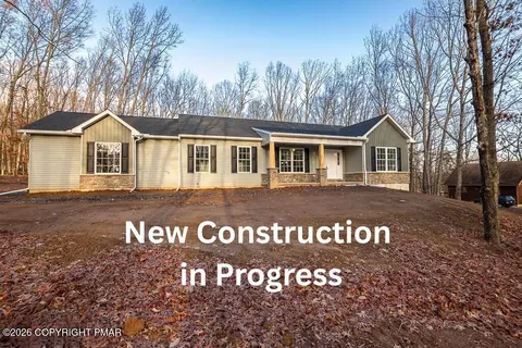 226 Apache Dr, Effort, PA 18330
