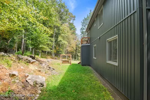 Exterior - 335 Saunders Dr, Bushkill, PA 18324 photo 12 of 24