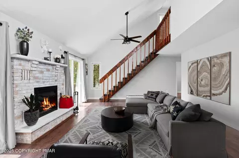 Other - 335 Saunders Dr, Bushkill, PA 18324 photo 4 of 10