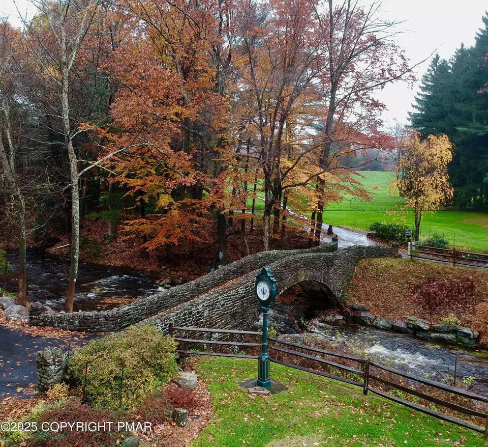 Other - 136 Falls Dr, Buck Hill Falls, PA 18323 photo 11 of 23