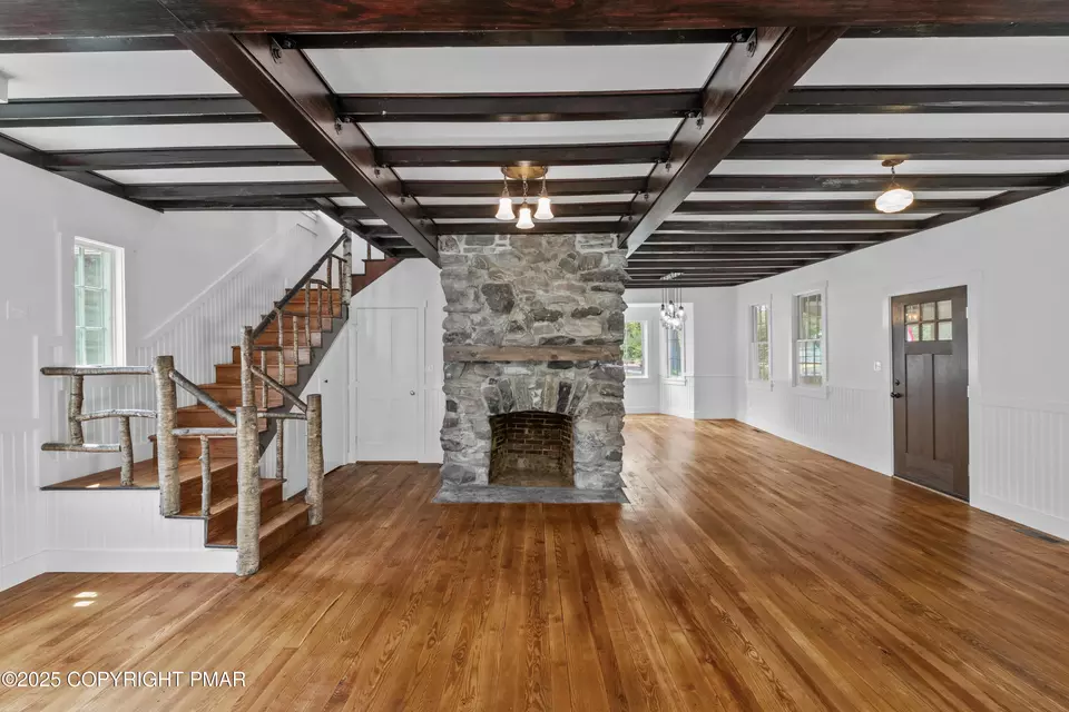 Living - 136 Falls Dr, Buck Hill Falls, PA 18323 photo 1 of 4