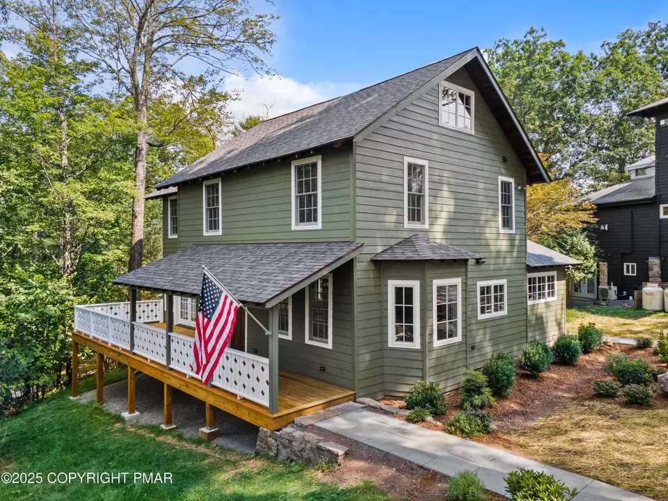 Exterior - 136 Falls Dr, Buck Hill Falls, PA 18323 photo 2 of 12