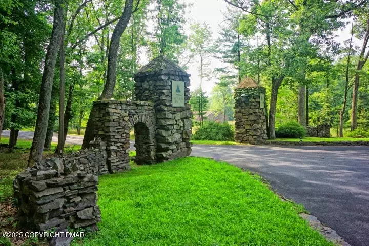 Other - 136 Falls Dr, Buck Hill Falls, PA 18323 photo 20 of 23