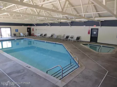 Exterior - 6228 Decker Rd, Bushkill, PA 18324 photo 12 of 25