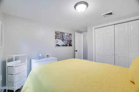 Bedroom - 6228 Decker Rd, Bushkill, PA 18324 photo 7 of 9