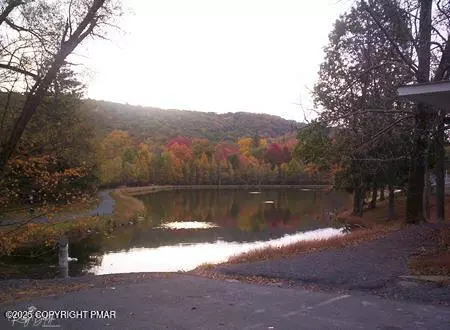 View/Area - 6228 Decker Rd, Bushkill, PA 18324 photo 3 of 6