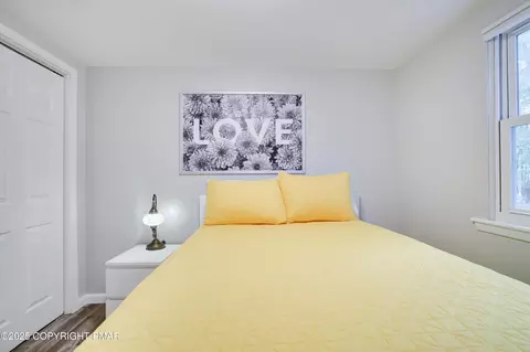 Bedroom - 6228 Decker Rd, Bushkill, PA 18324 photo 5 of 9