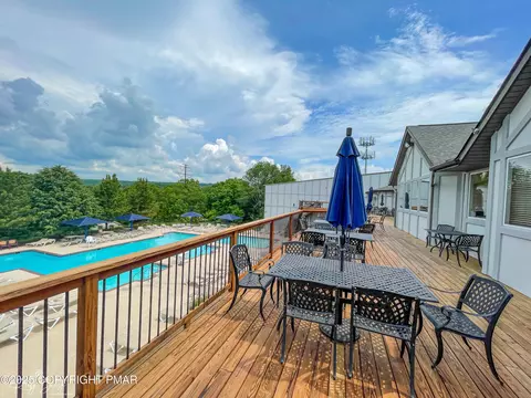 Exterior - 6228 Decker Rd, Bushkill, PA 18324 photo 17 of 25