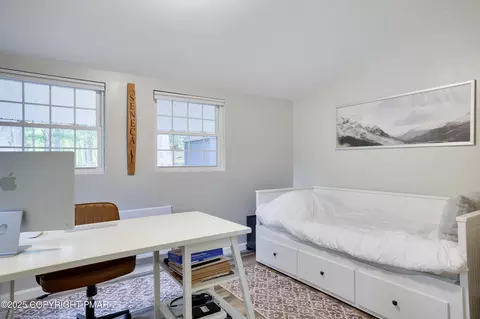 Bedroom - 6228 Decker Rd, Bushkill, PA 18324 photo 8 of 9