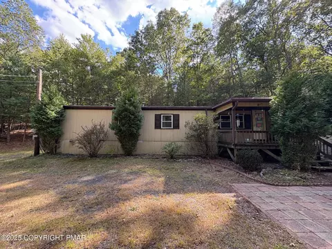 197 Koehler Rd, Saylorsburg, PA 18353