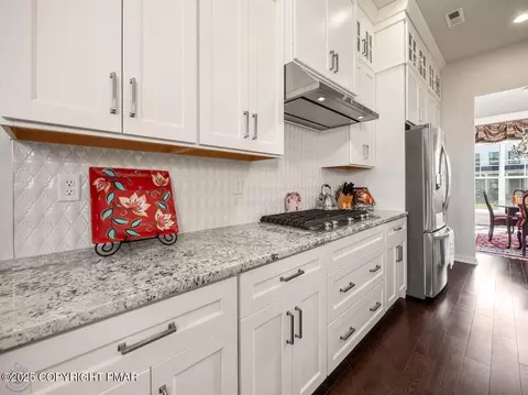 6827 Sycamore Dr, Bath, PA 18014 photo 12