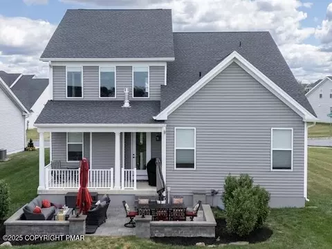 6827 Sycamore Dr, Bath, PA 18014 photo 46