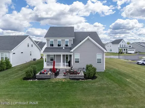 6827 Sycamore Dr, Bath, PA 18014 photo 56