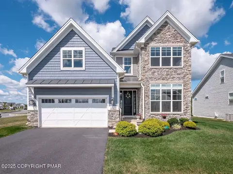 6827 Sycamore Dr, Bath, PA 18014 photo 61
