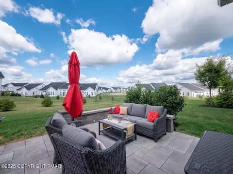 6827 Sycamore Dr, Bath, PA 18014 photo 51