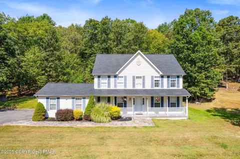 2018 Gorden Ridge Dr, East Stroudsburg, PA 18302