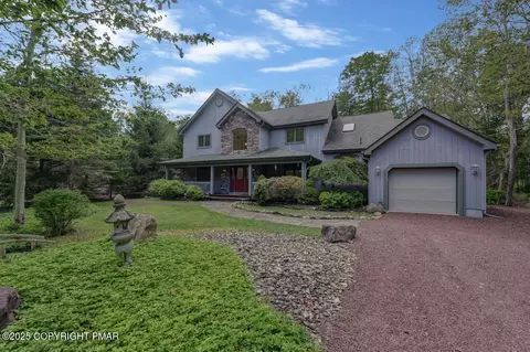 1179 Manor Hill Rd, Pocono Pines, PA 18350