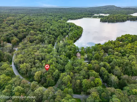 6 Orono Dr, Pocono Lake, PA 18347
