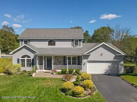 115 Michaels Run, Stroudsburg, PA 18360