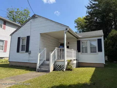 592 N Courtland St, East Stroudsburg, PA 18301