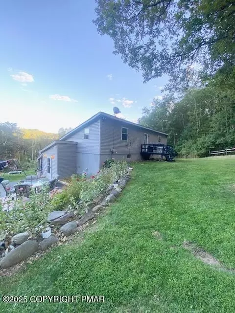 112 Couch, Saylorsburg, PA 18353