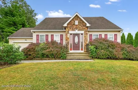 304 Freedom Ln, East Stroudsburg, PA 18301