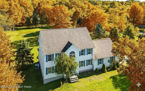 191 Winding Way, Albrightsville, PA 18210