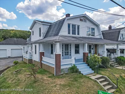73 Stedman Ave, Lehighton, PA 18235