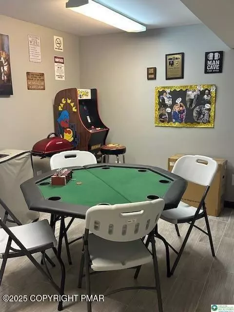 Bedroom - 216 Blaine St, Bangor, PA 18013 photo 9 of 10