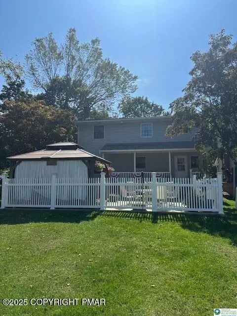 Exterior - 216 Blaine St, Bangor, PA 18013 photo 4 of 8