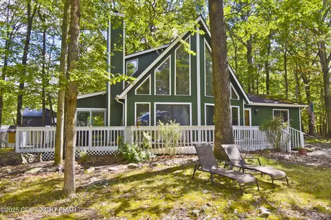 6235 Willowicke Ter, East Stroudsburg, PA 18301