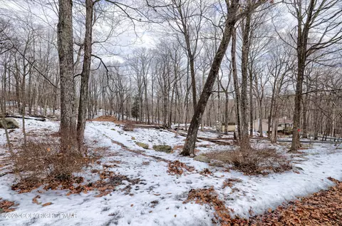 lot28 Eagle Path, Bushkill, PA 18324 photo 2