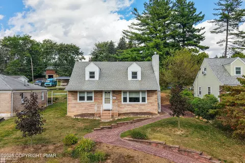 769 Lafayette Ave, Palmerton, PA 18071