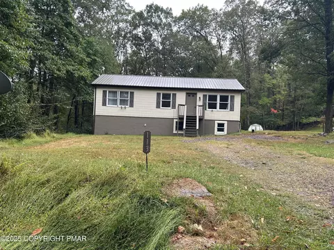 113 Sunshine Dr, White Haven, PA 18661