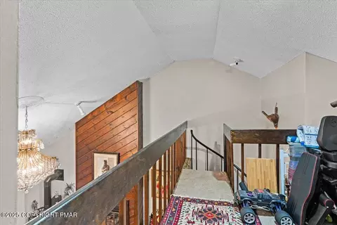 150 Dover Dr, Bushkill, PA 18324 photo 26