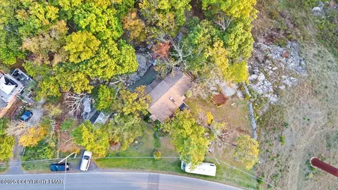150 Dover Dr, Bushkill, PA 18324 photo 28