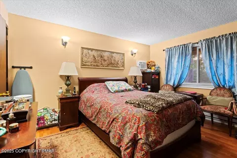 150 Dover Dr, Bushkill, PA 18324 photo 22