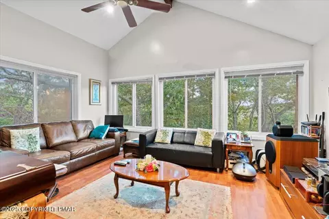 150 Dover Dr, Bushkill, PA 18324 photo 14