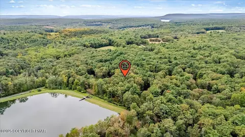 1116 Creek Dr 704 Dr, Kunkletown, PA 18058