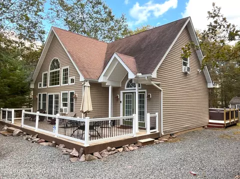 6 Dillon Way, Albrightsville, PA 18210